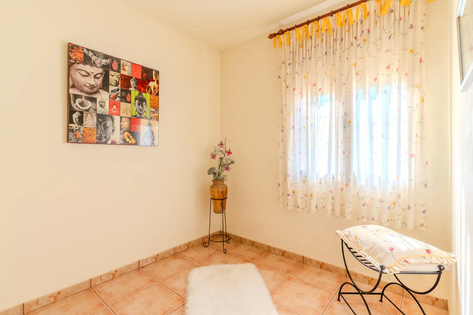 Habitación de Casa o chalet en venta en Deltebre con Calefacción, Terraza y Trastero