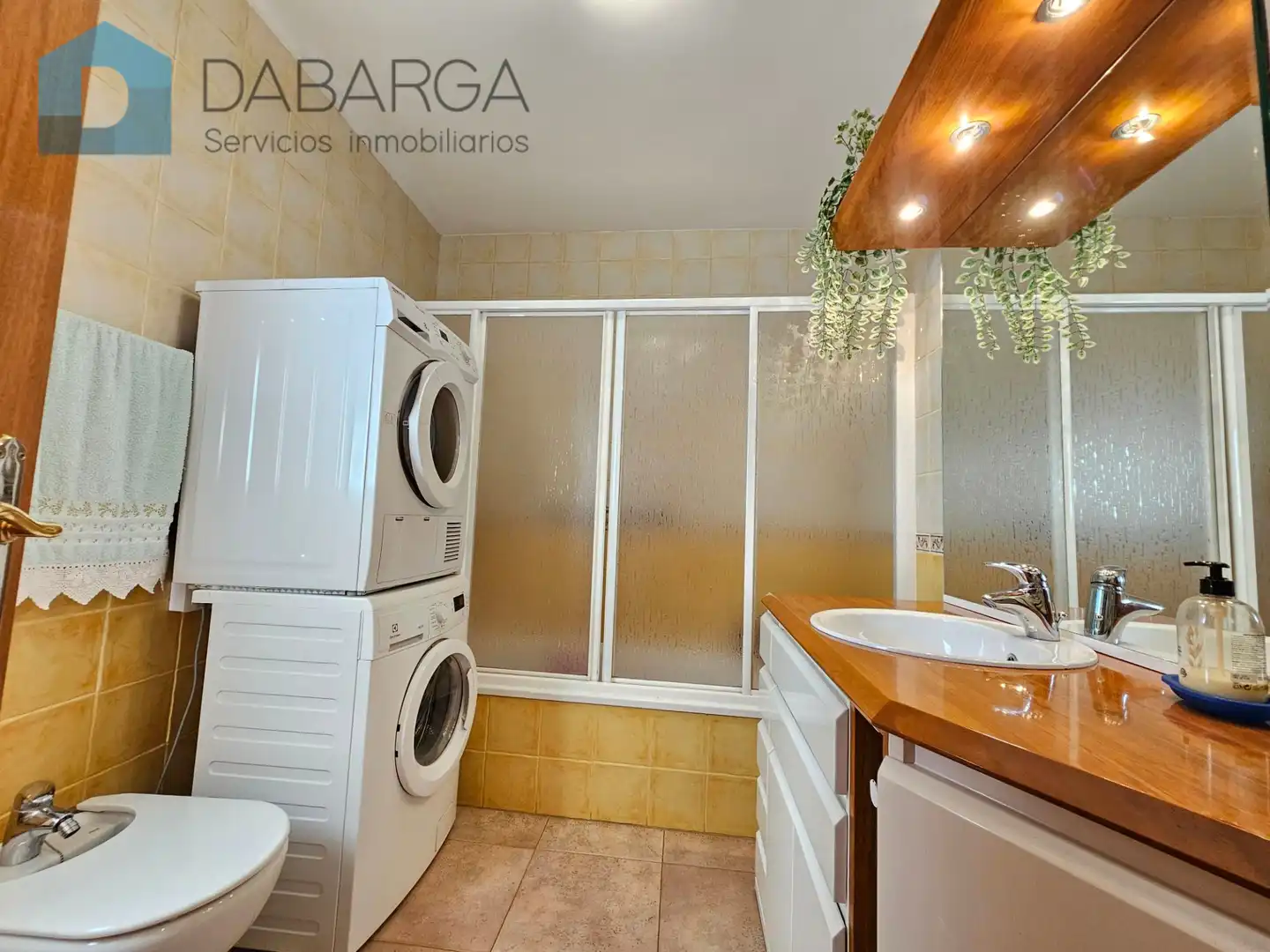 Baño de Casa o chalet en venta en Viladecavalls con Calefacción, Terraza y Trastero
