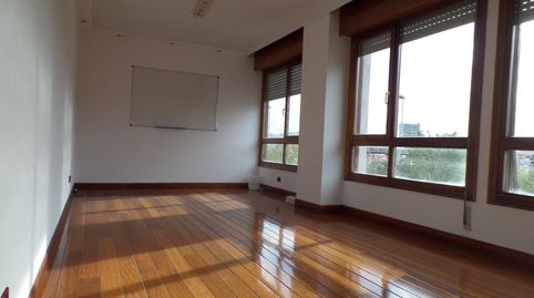 Foto 2 de Oficina en venda a Eguzkiagirre Kalea, 7, Bagatza - San Vicente, Barakaldo