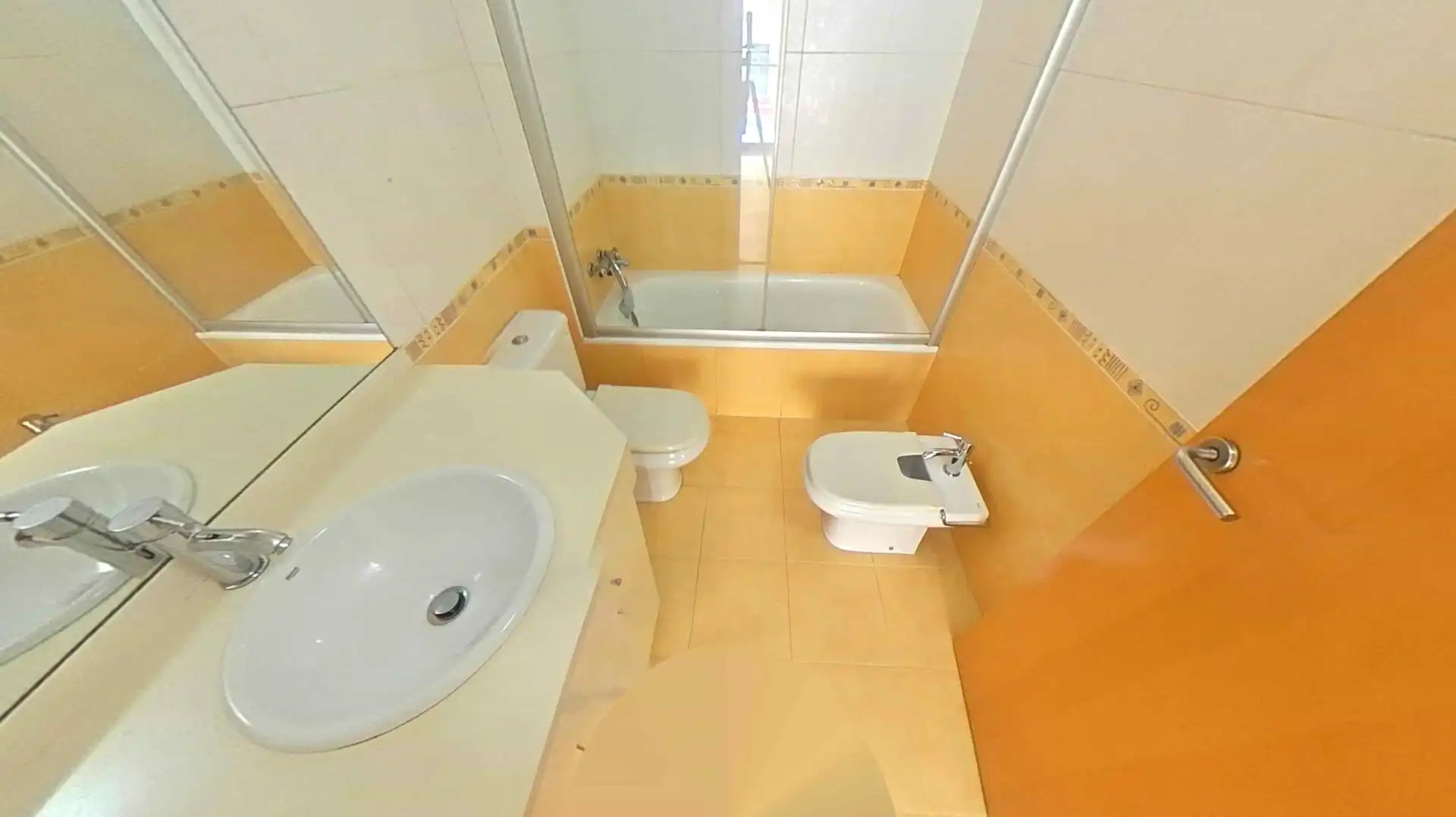 Flat for sale in Covadonga