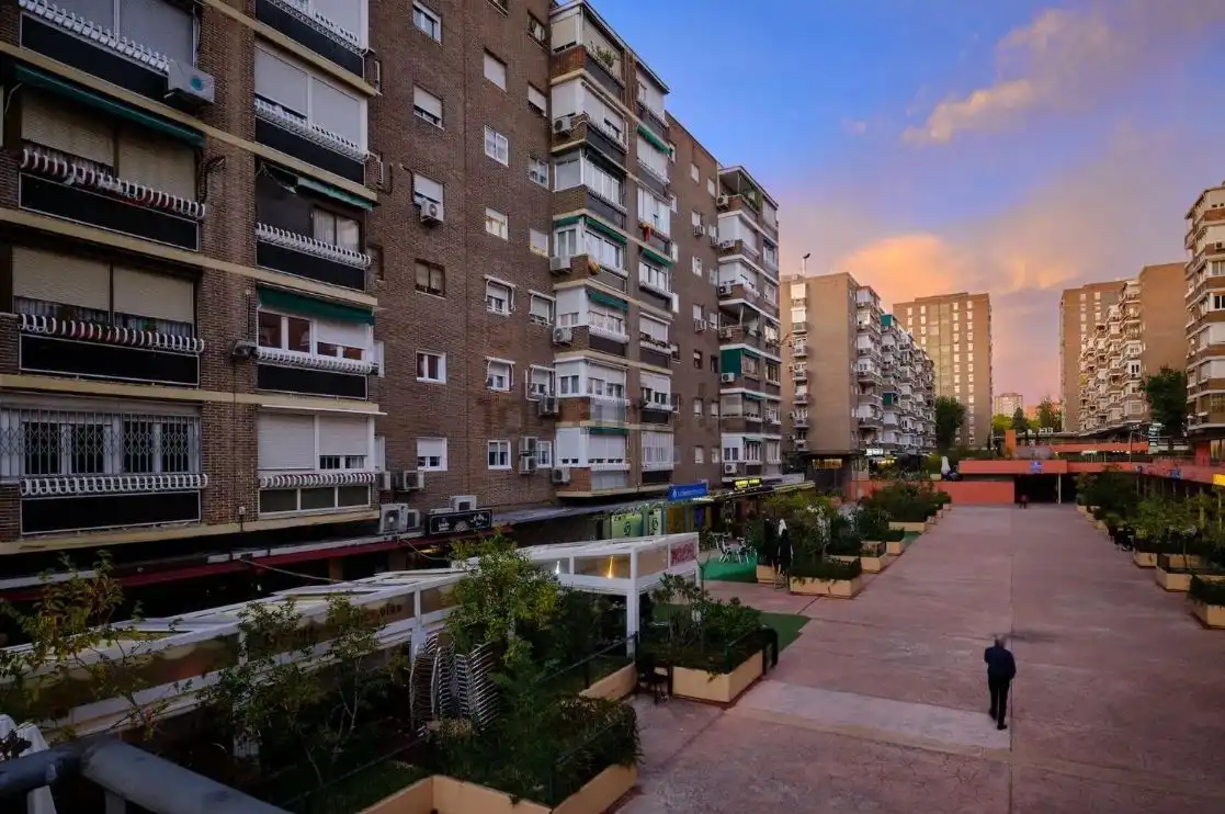 Vista exterior de Apartament en venda en Madrid