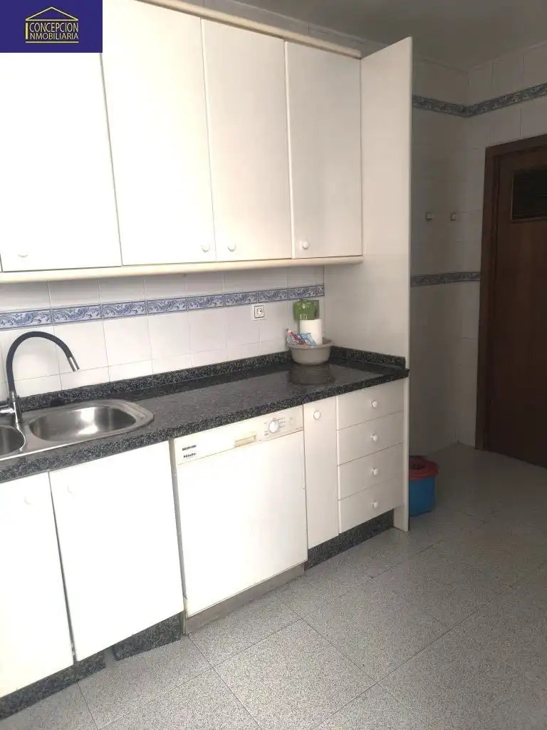 Küche von Wohnung zum Verkauf in Córdoba mit Terrasse und Balkon