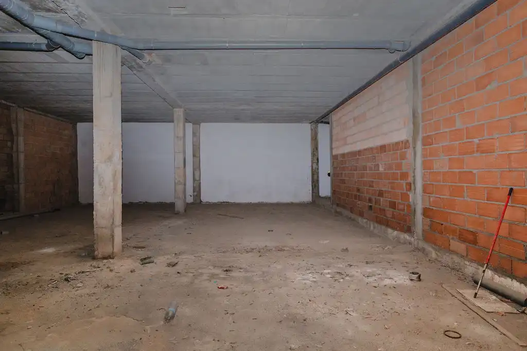 Local comercial en venda a LUZ (LA), imagen 3