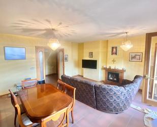 Wohnzimmer von Wohnung zum verkauf in Navacerrada mit Heizung, Privatgarten und Terrasse