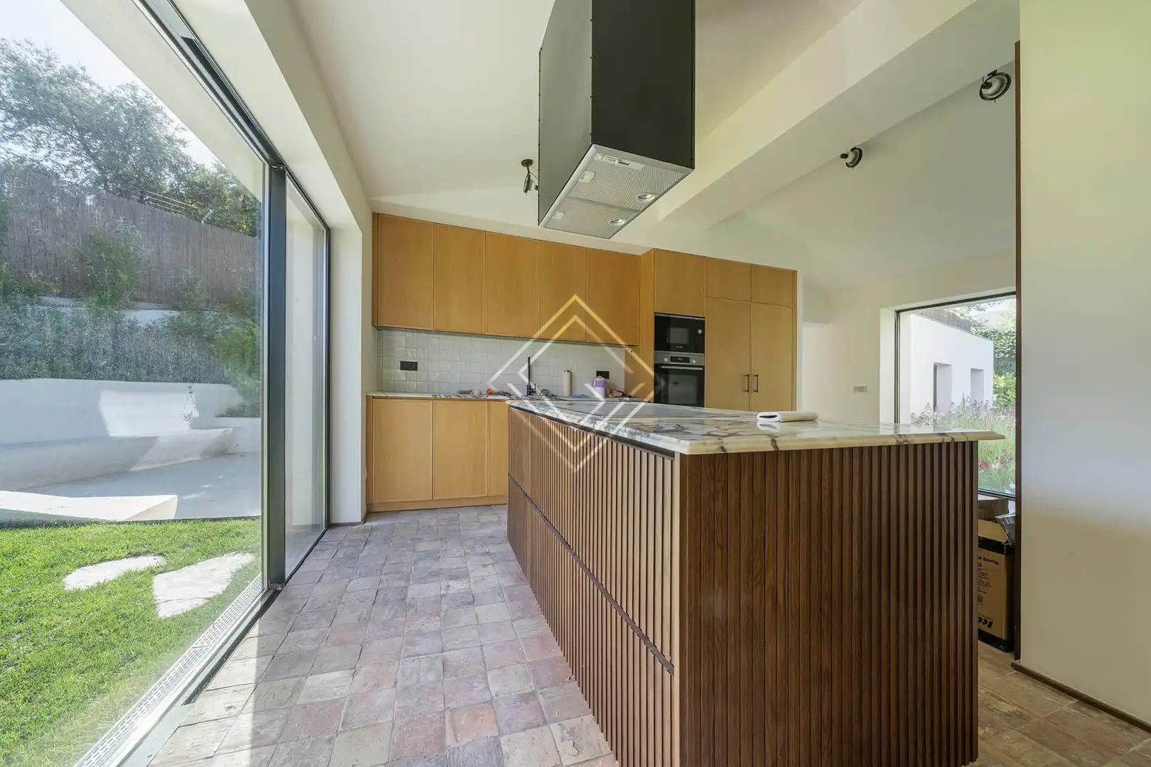 Cocina de Casa o chalet de alquiler en Madrid con Aire acondicionado, Jardín privado y Terraza