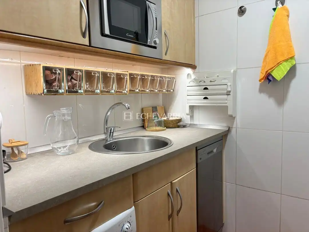 Kitchen of Flat for rent in Las Arenas