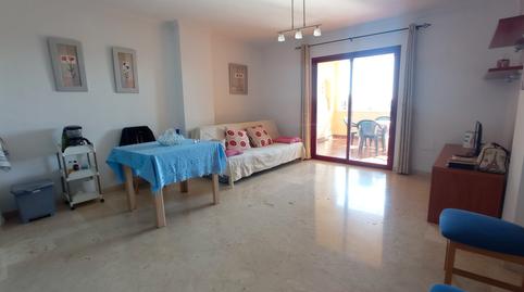 Foto 5 de Pis en venda a Los Pacos, Málaga