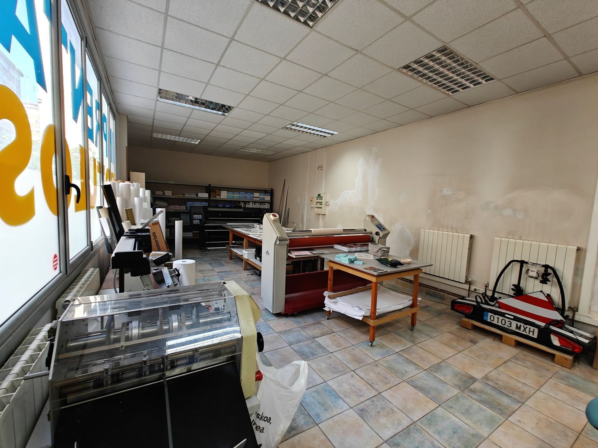 Premises for sale in Lasarte-Oria  with Terrace