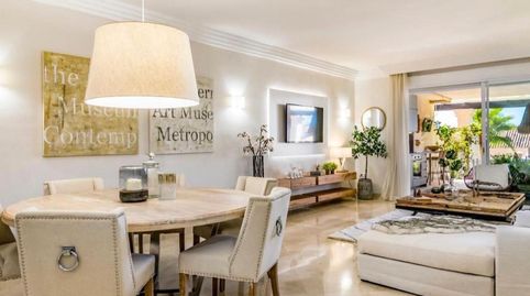 Estamos encantados de presentar este apartamento listo para mudarse en Albatross Hill, que ha sido recientemente renovado al más a, imatge 3