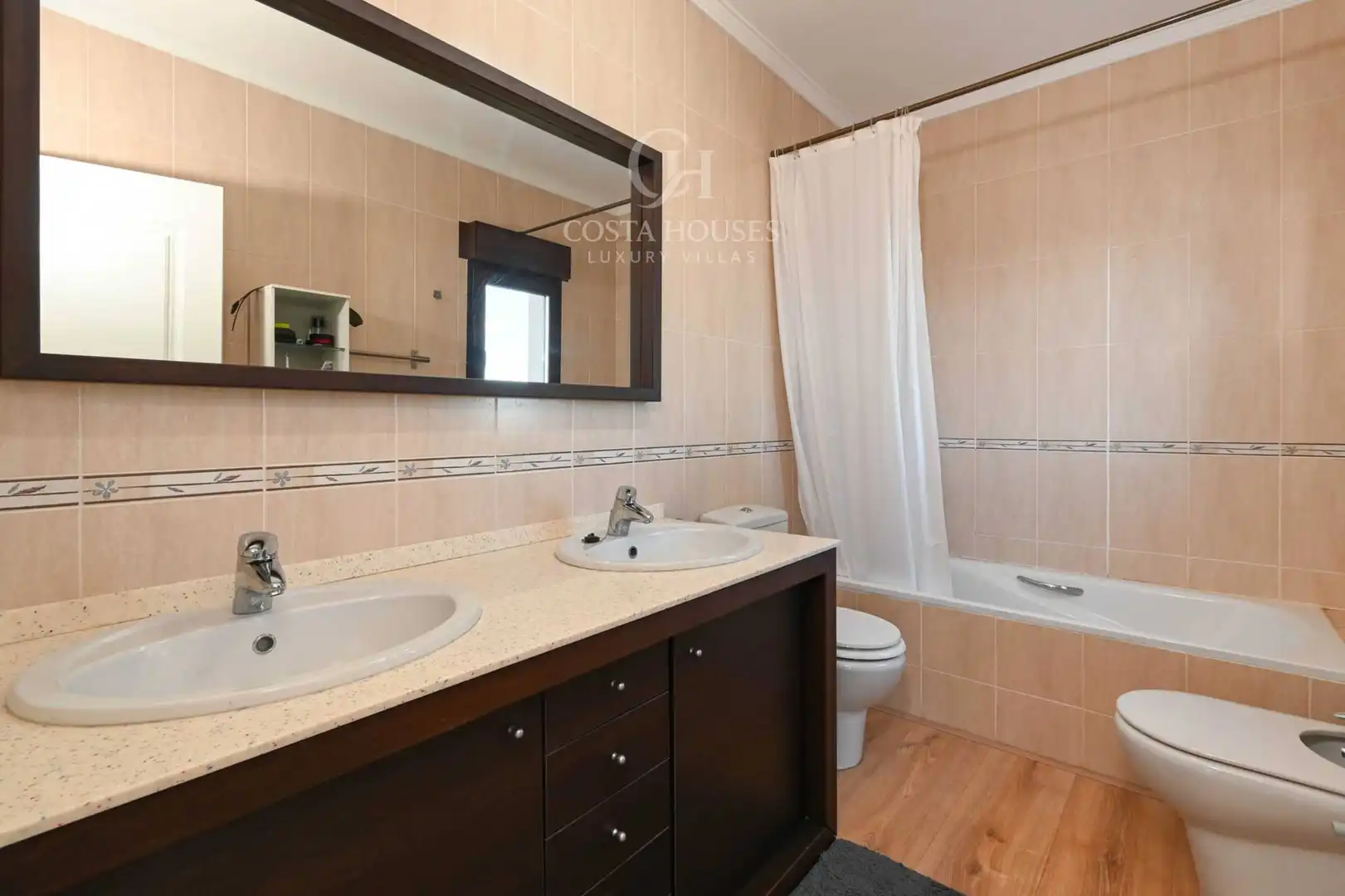Bathroom of Houses for sale in Jávea / Xàbia  with Air Conditioner, Private garden and Parquet flooring