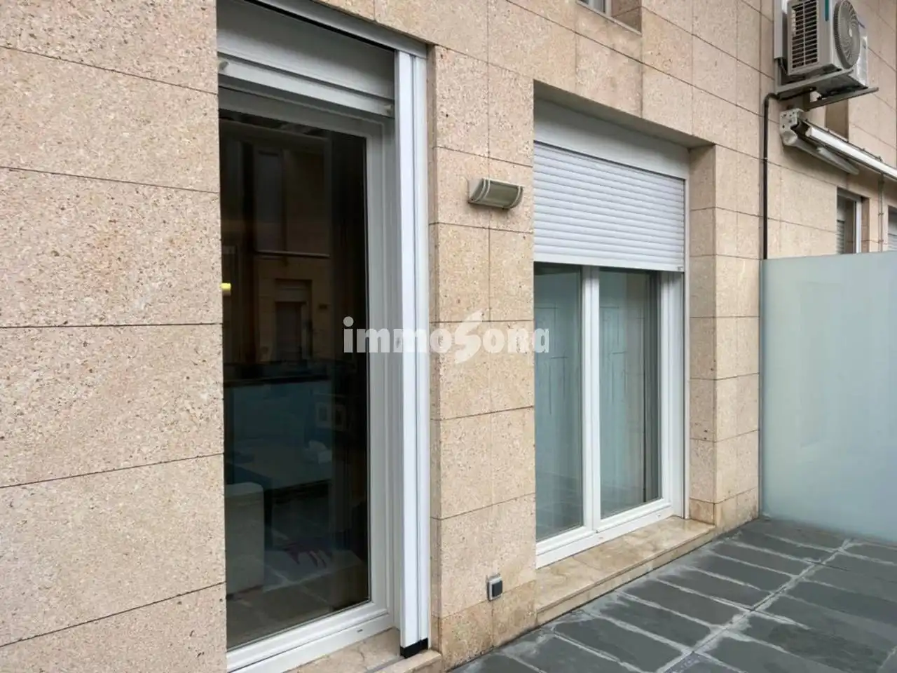 Vista exterior de Casa o xalet en venda en Tona amb Aire condicionat, Calefacció i Terrassa