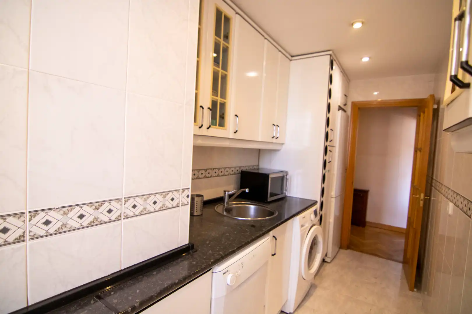 Küche von Wohnung zum Verkauf in Madrid mit Klimaanlage, Heizung und Terrasse