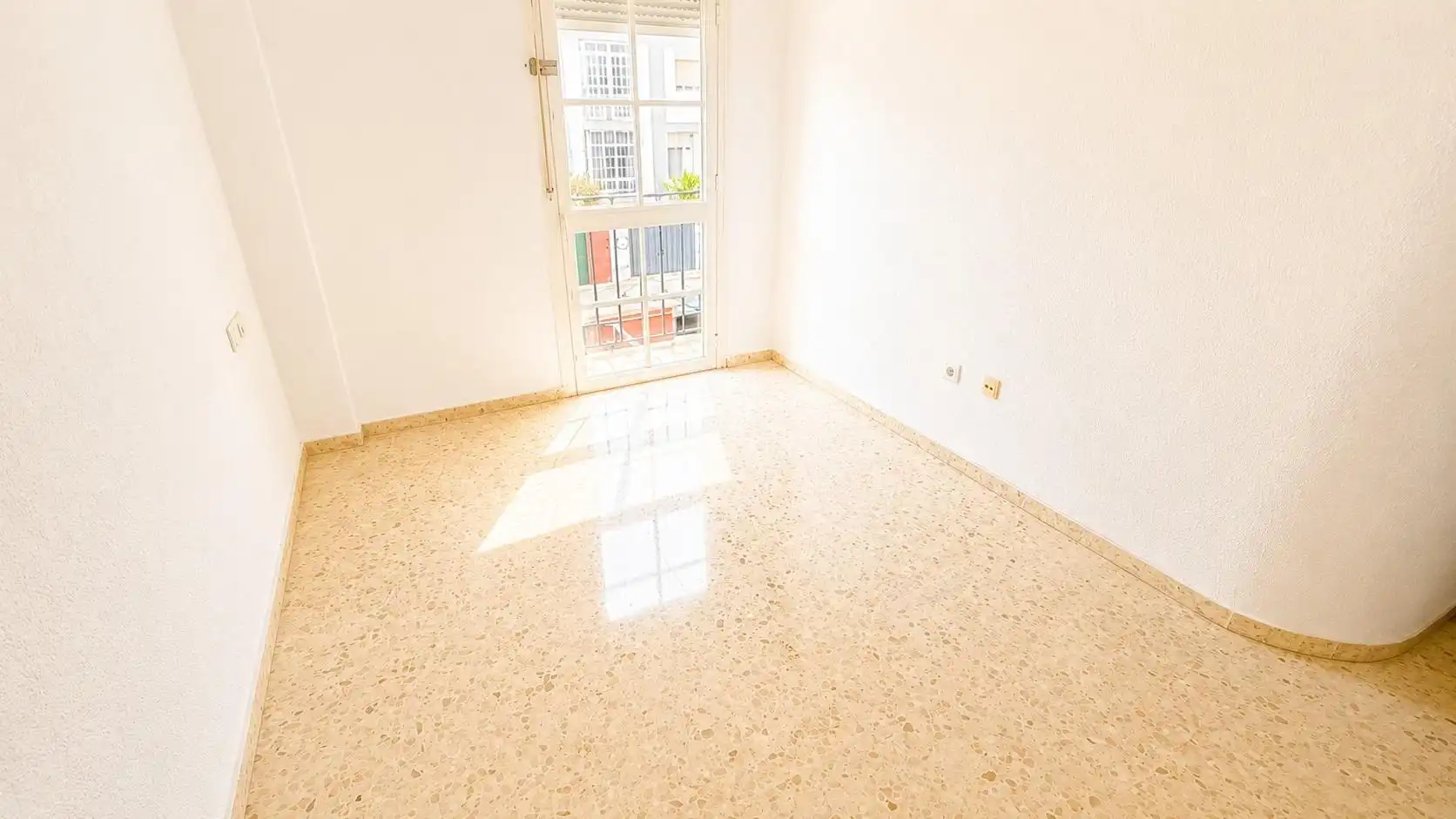 Terraza de Casa adosada en venta en Chiclana de la Frontera con Jardín privado, Terraza y Trastero