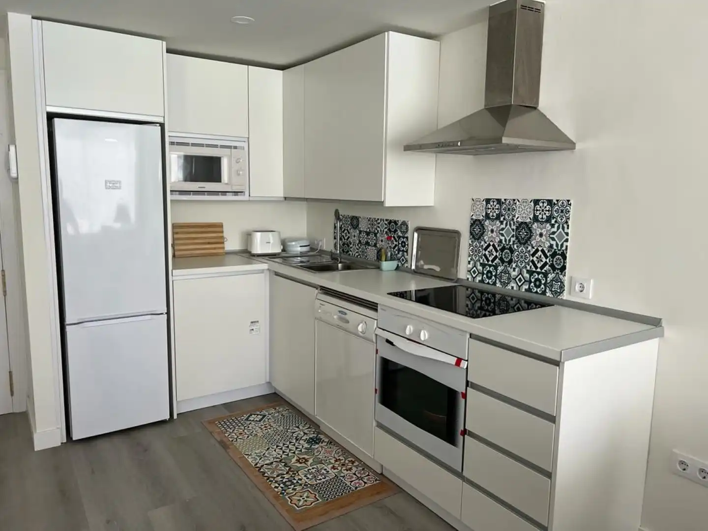Küche von Wohnungen zur Miete in Estepona mit Klimaanlage, Terrasse und Schwimmbad