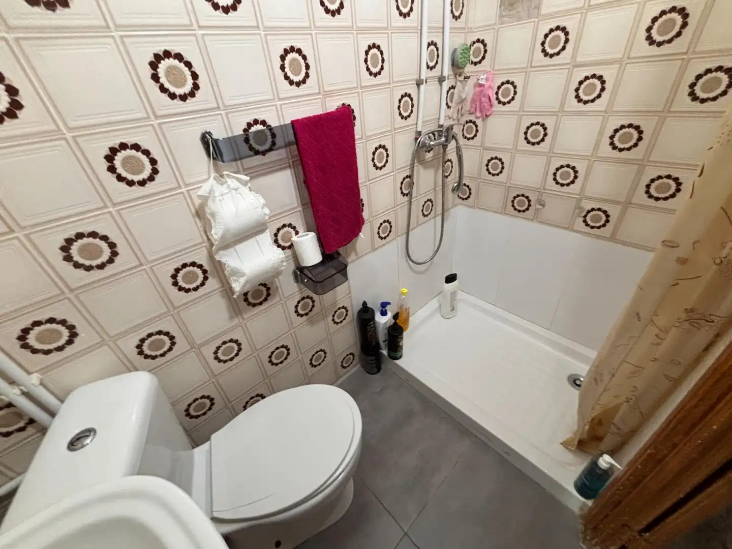 Baño de Piso en venta en Valencia con Amueblado