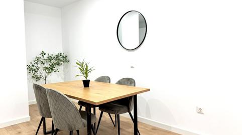 Foto 3 de Piso en venta en Parque Victoria Eugenia, Málaga