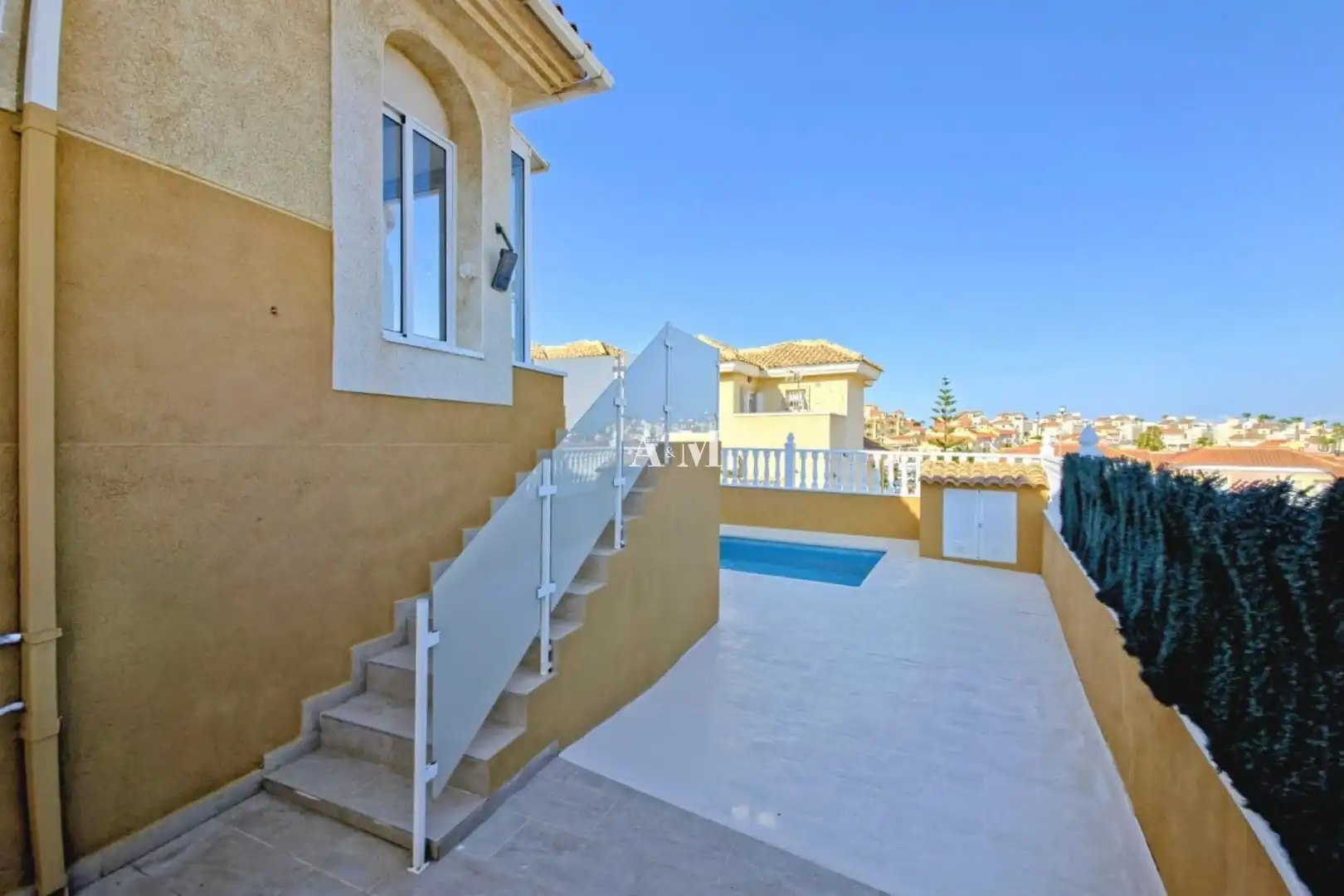 Vista exterior de Casa o chalet de alquiler en Orihuela con Aire acondicionado, Calefacción y Terraza