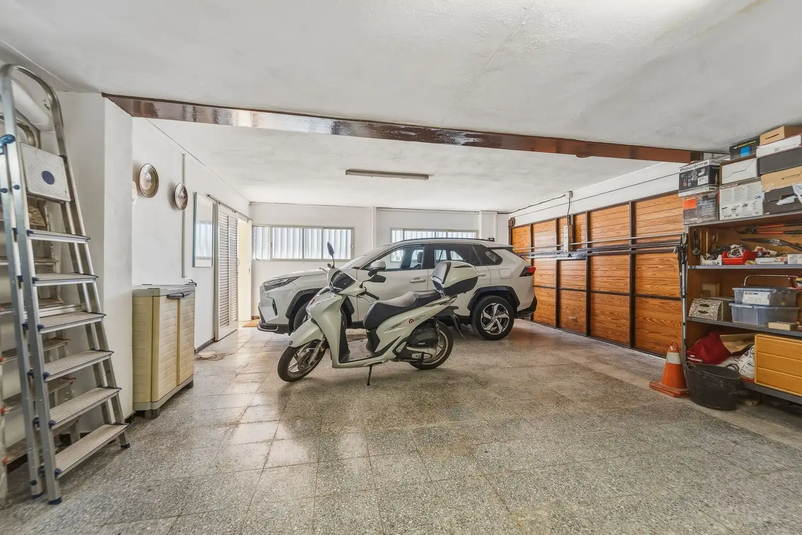 Parking of Houses for sale in Montjuïc