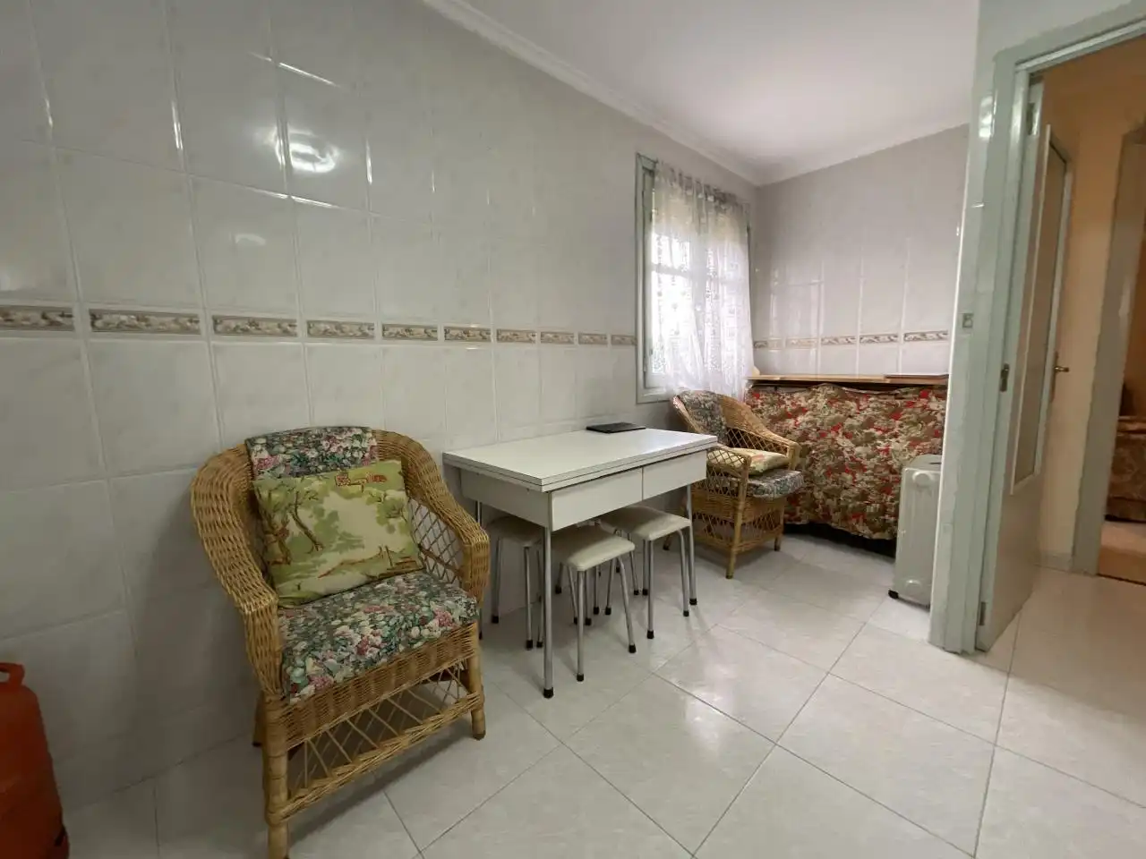 Schlafzimmer von Wohnung zum Verkauf in Santo Domingo de la Calzada mit Möbliert