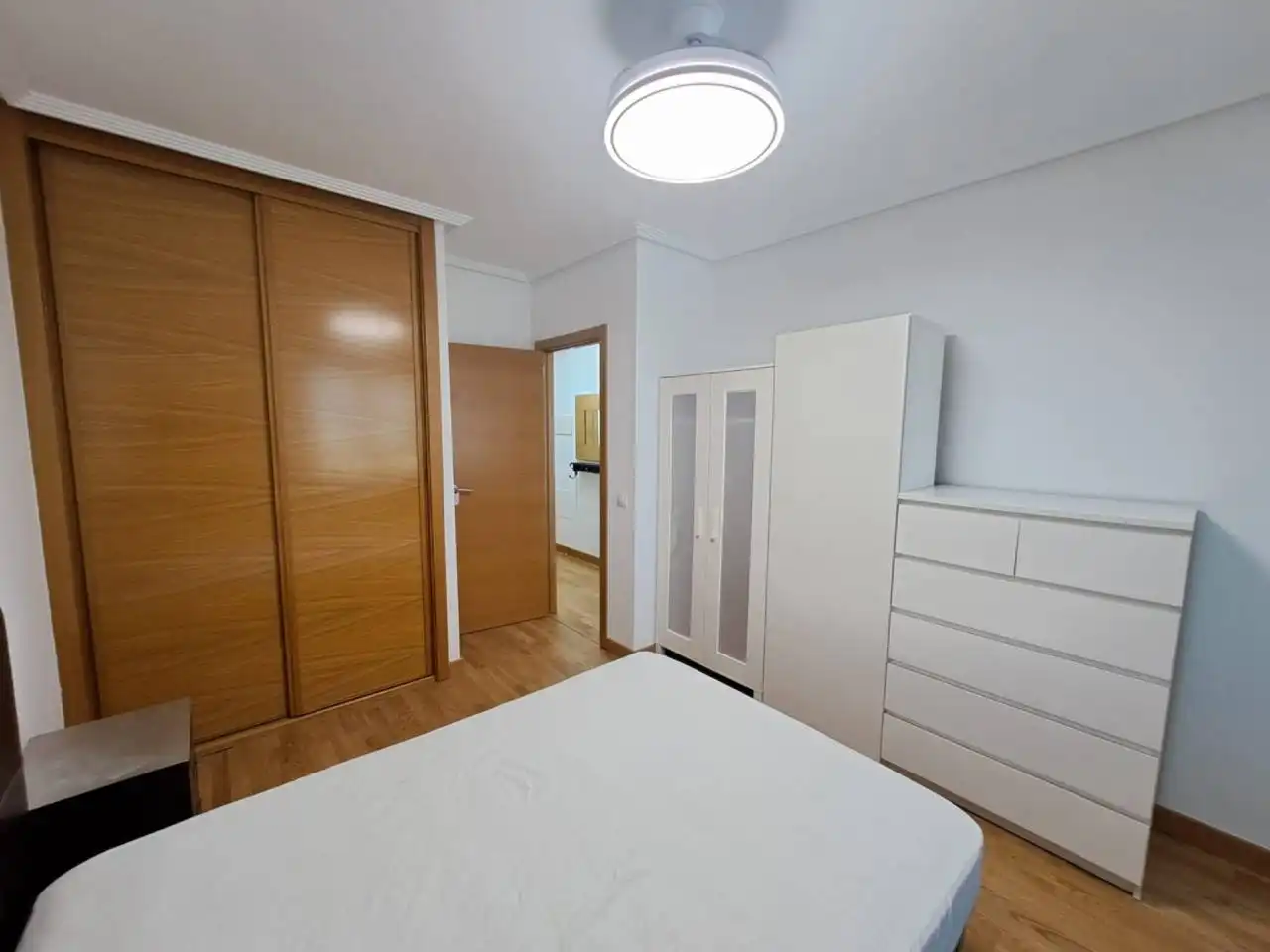 Flat with lift to rent in Calle Complutense, imagen 14