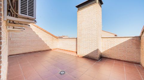 Foto 3 de Casa adosada en venta en Carranque, Toledo