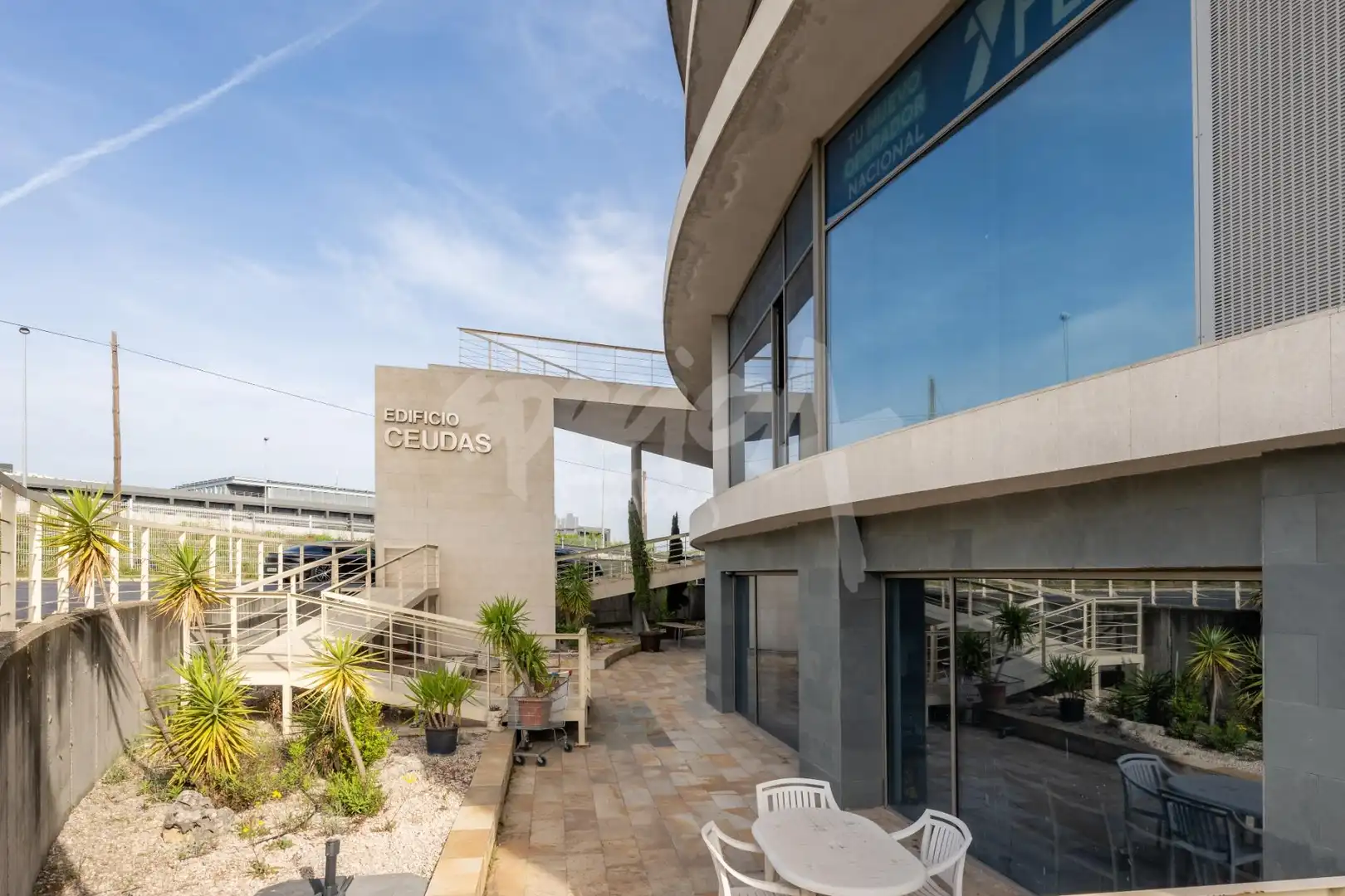 Vista exterior de Oficina en venta en Las Rozas de Madrid