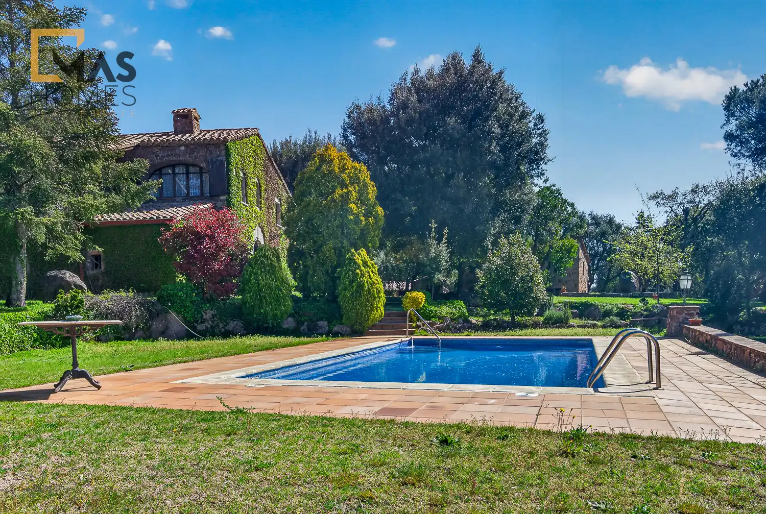 Piscina de Finca rústica en venda en Arbúcies amb Aire condicionat, Calefacció i Jardí privat