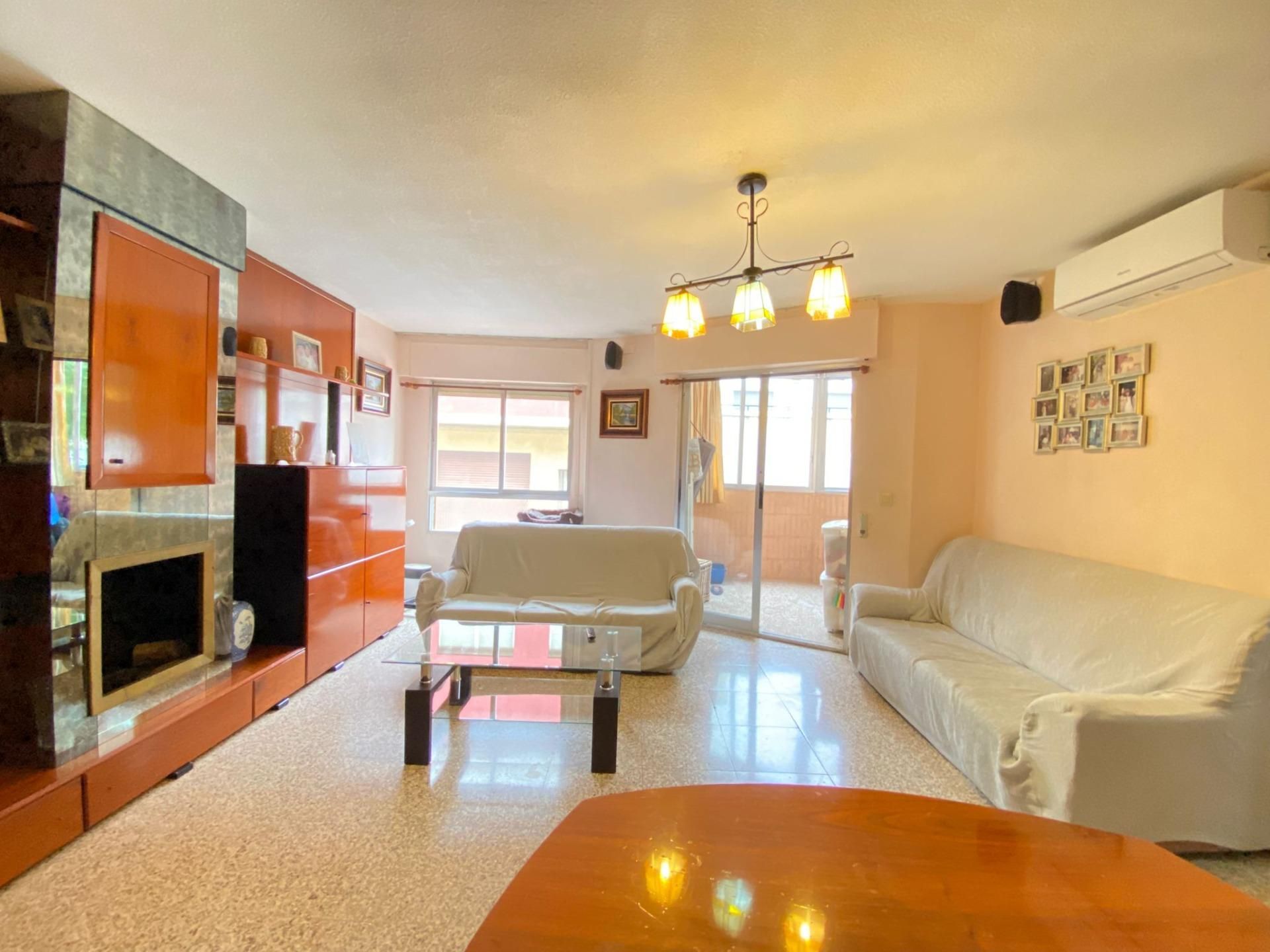 Living room of Flat for sale in Alicante / Alacant  with Air Conditioner