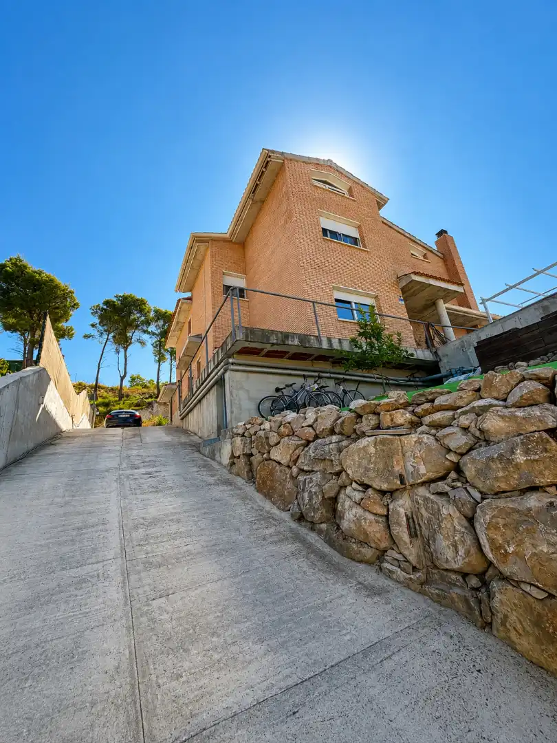 Vista exterior de Casa o chalet en venta en Olivella con Aire acondicionado, Calefacción y Jardín privado