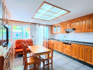 Wohnung mit Balkon zum Verkauf in Plaza Rafael Atard
