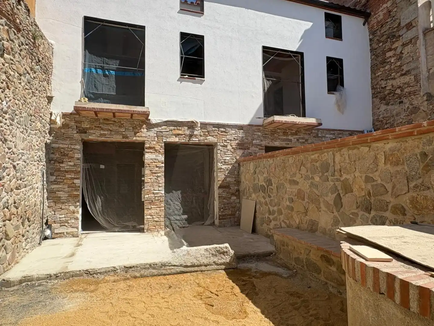 Vista exterior de Casa o xalet en venda en Calonge i Sant Antoni amb Aire condicionat, Calefacció i Jardí privat
