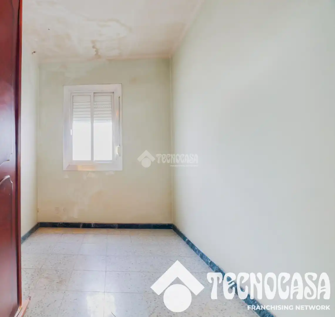 Bedroom of Flat for sale in Barcelona  with Heating and Terrace