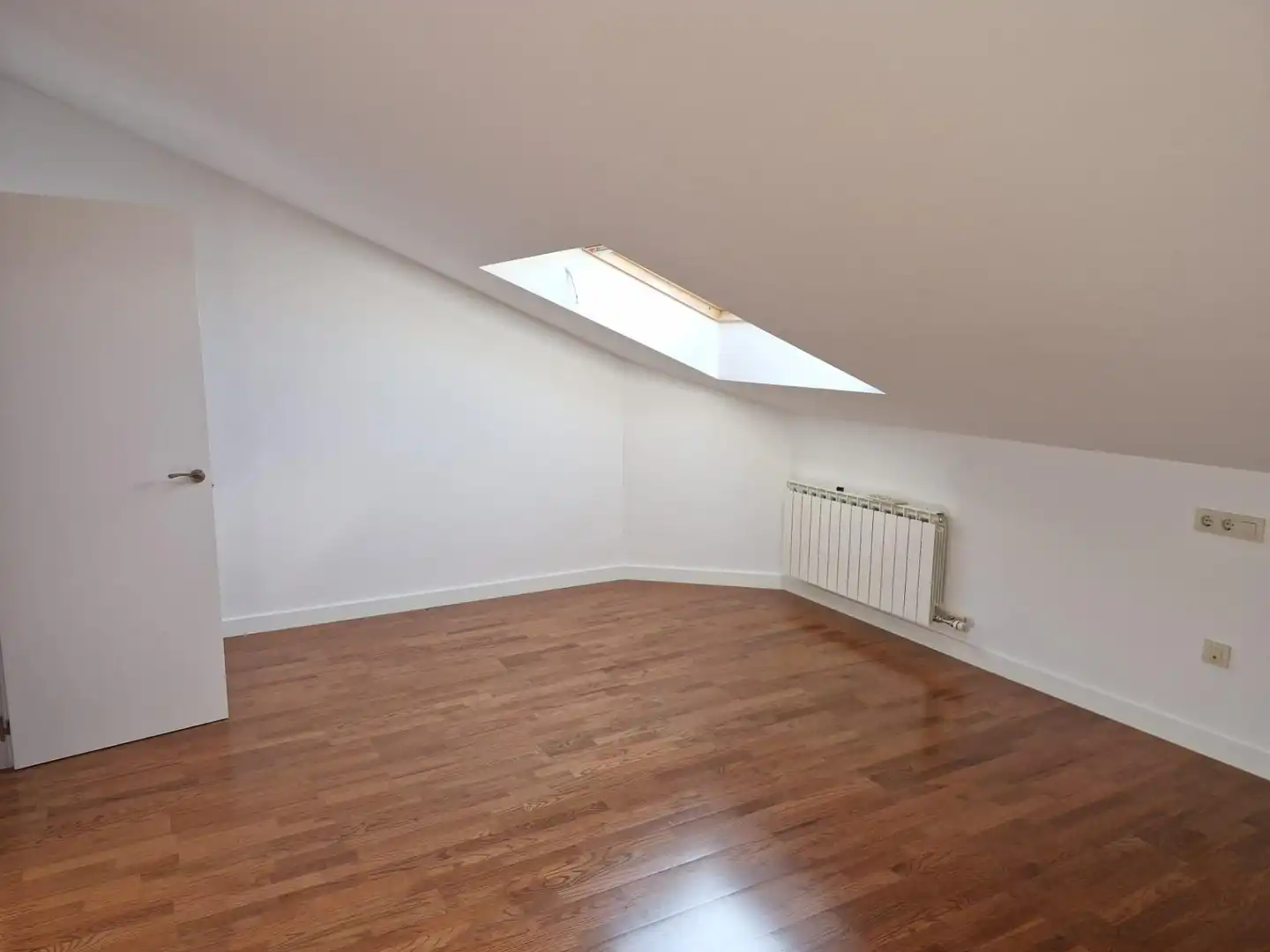 Dúplex en venta en Camponaraya con Calefacción y Trastero