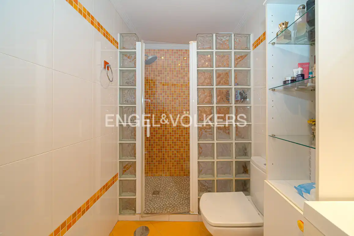 Terrassa de Apartament en venda en Benidorm amb Aire condicionat i Piscina comunitària