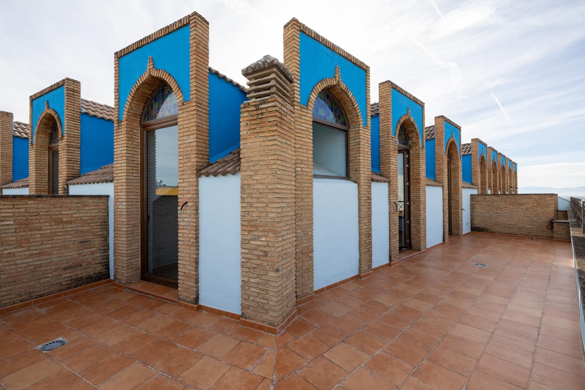 Exterior view of Duplex for sale in Bailén  with Terrace and Balcony