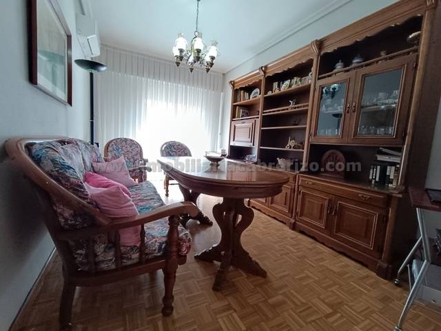 Piso en Venta en Avenida República Argentina en Jesuitas