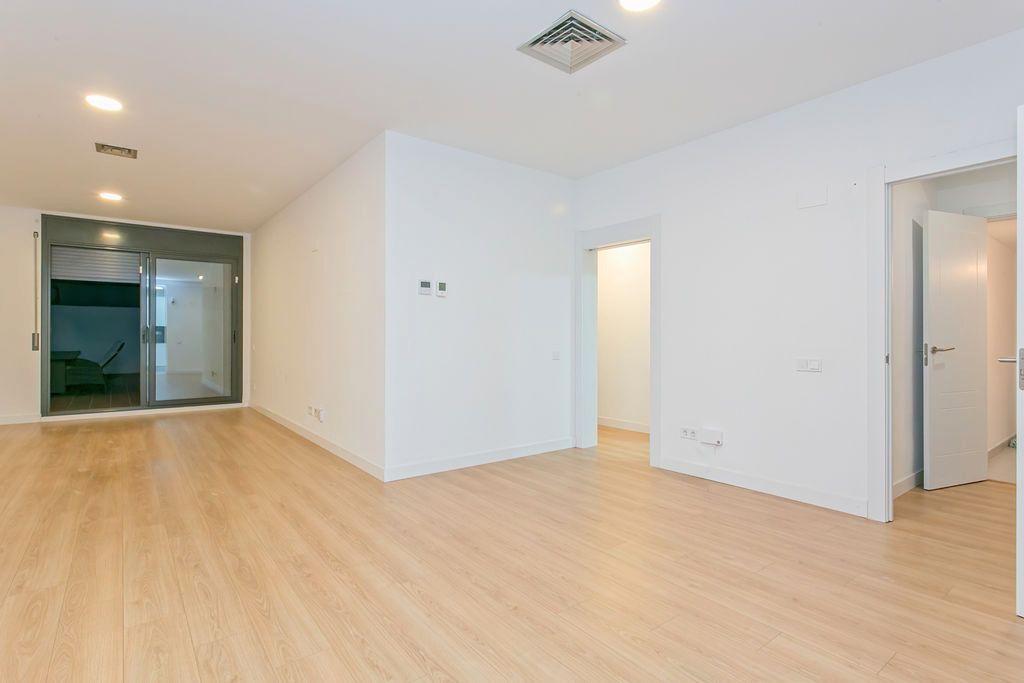 Flat for sale in Badalona  with Parquet flooring