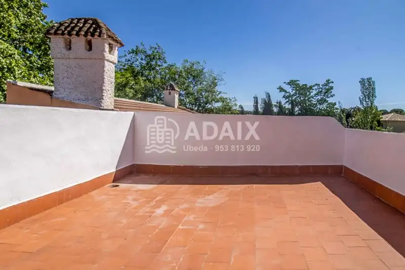 Country homes for sale in Úbeda
