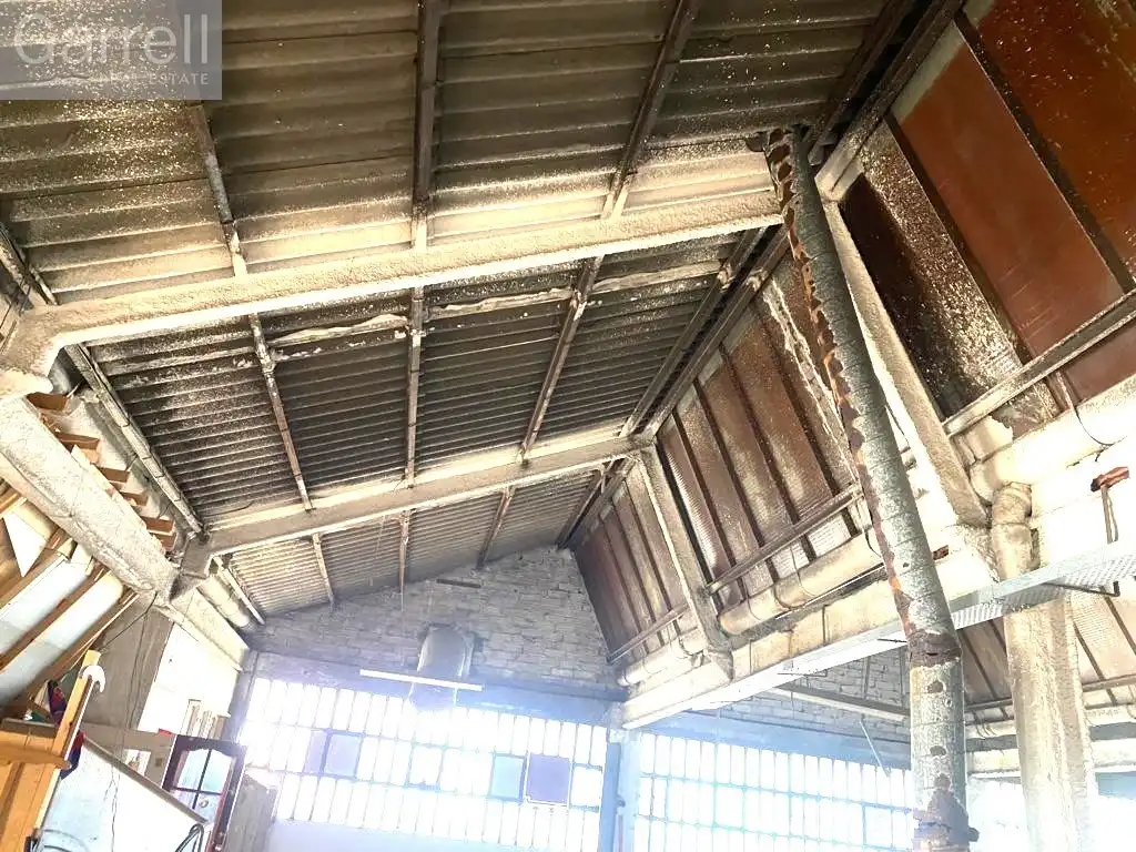 Industrial buildings for sale in CL DE LA GLORIA L'HOSPITALET DE LLOBREGAT (BARC, Santa Eulàlia