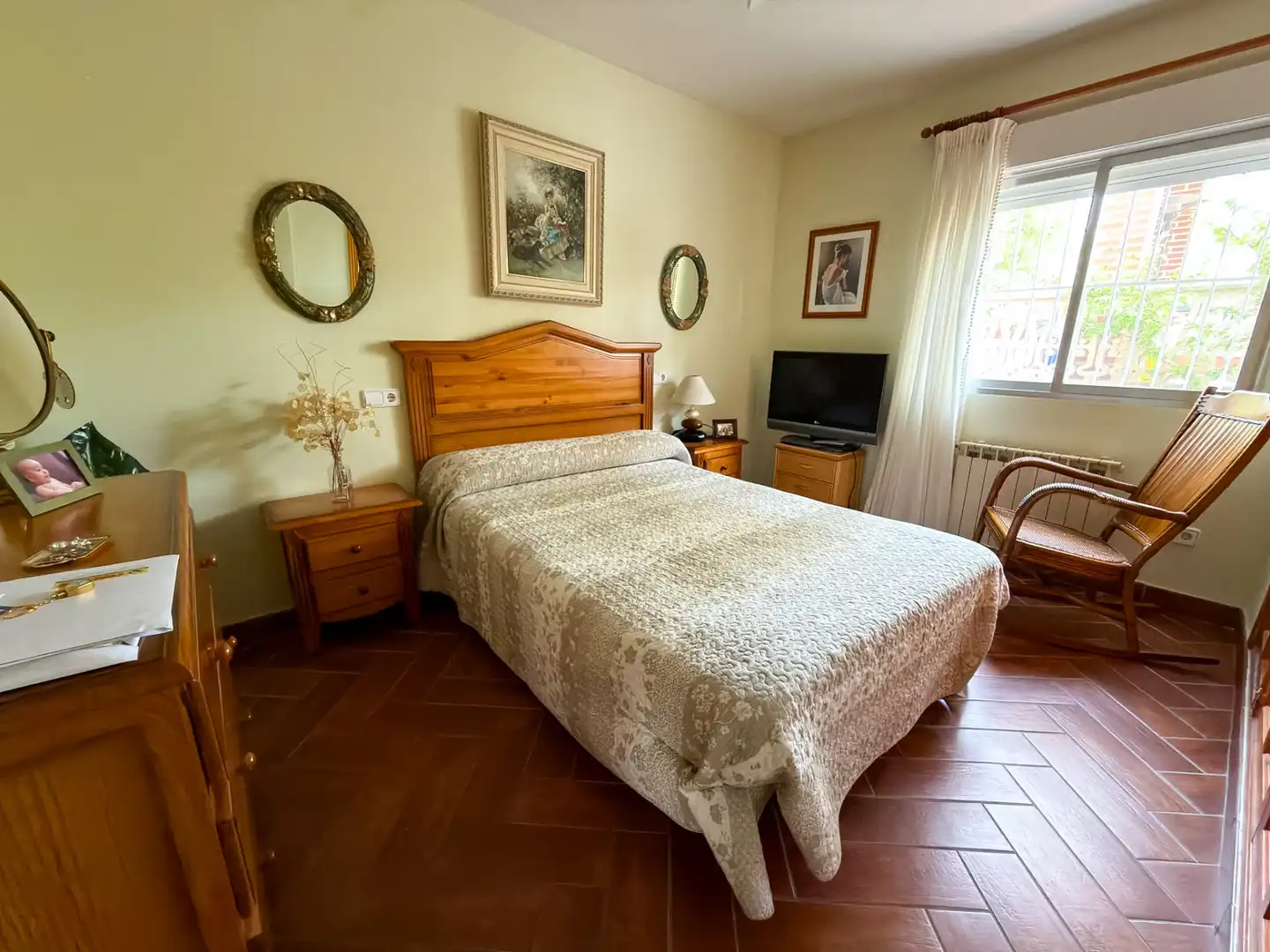 Dormitori de Casa o xalet en venda en Santa Cruz del Retamar amb Calefacció, Jardí privat i Terrassa