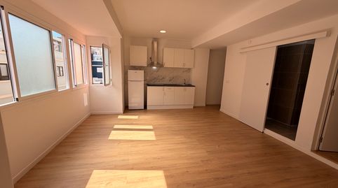 Foto 2 de Piso en venta en Calle Secretario Artiles, Santa Catalina - Canteras, Las Palmas de Gran Canaria