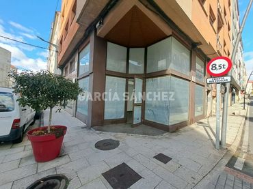 Business premises for sale in Rúa Bao 1