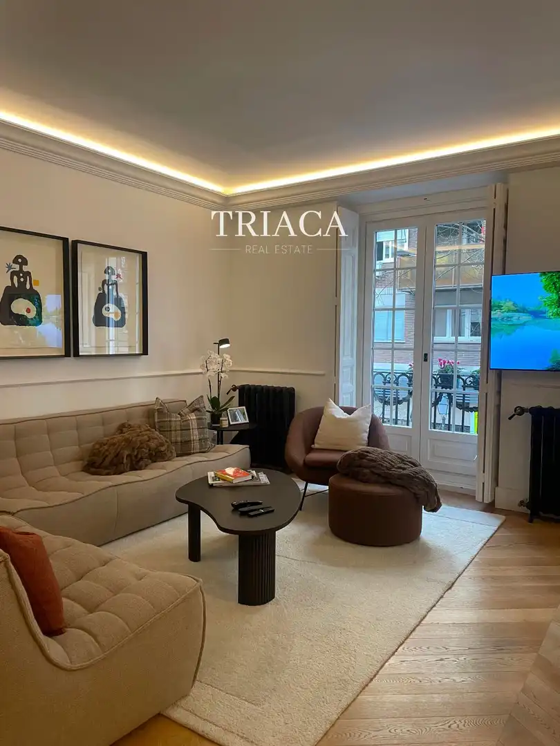 Sala de estar de Piso en venta en Madrid con Aire acondicionado, Calefacción y Parquet