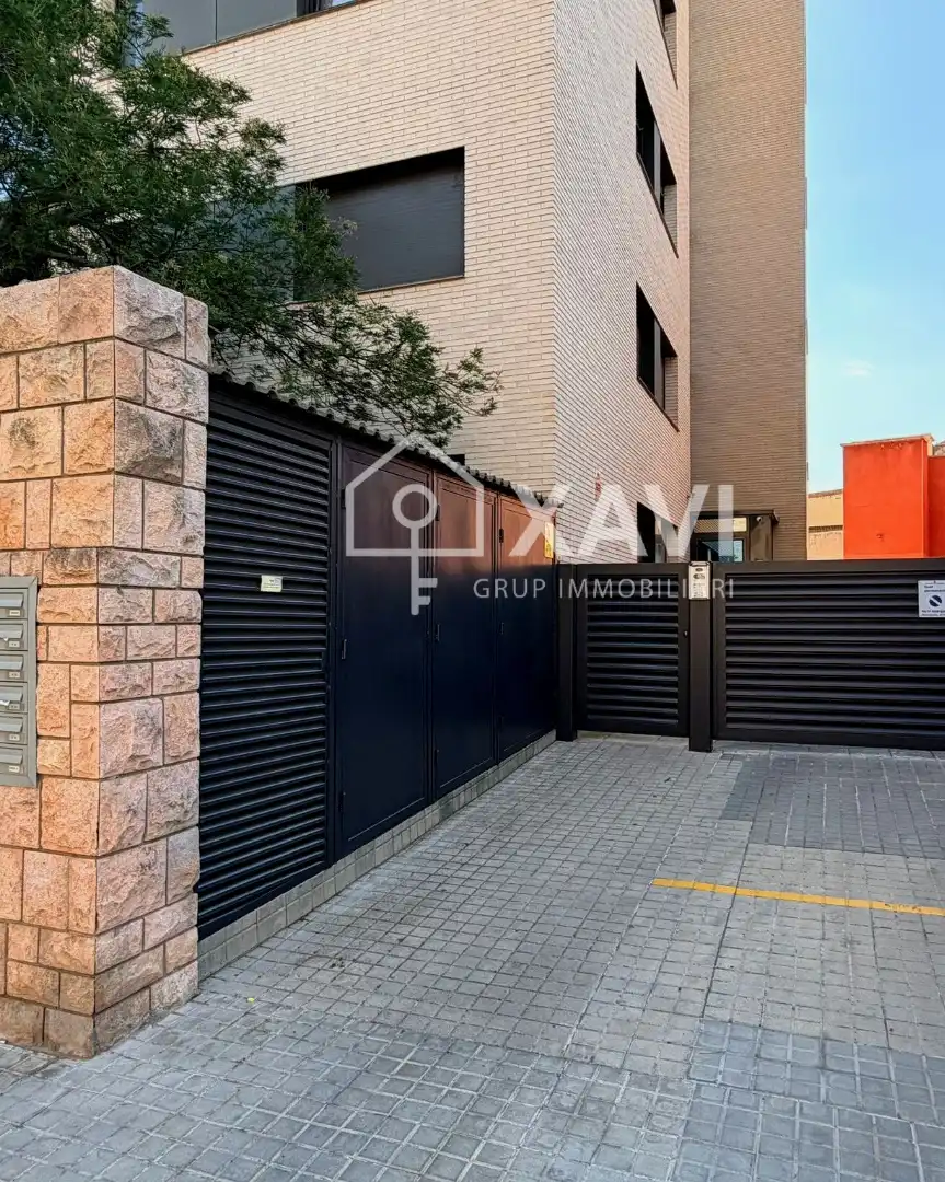 Exterior view of Flat for sale in Igualada  with Air Conditioner, Heating and Private garden