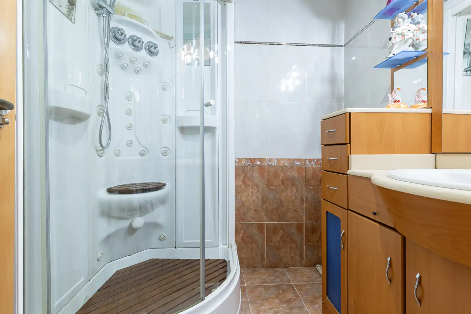 Bathroom of Flat for sale in Terrassa  with Air Conditioner, Heating and Terrace