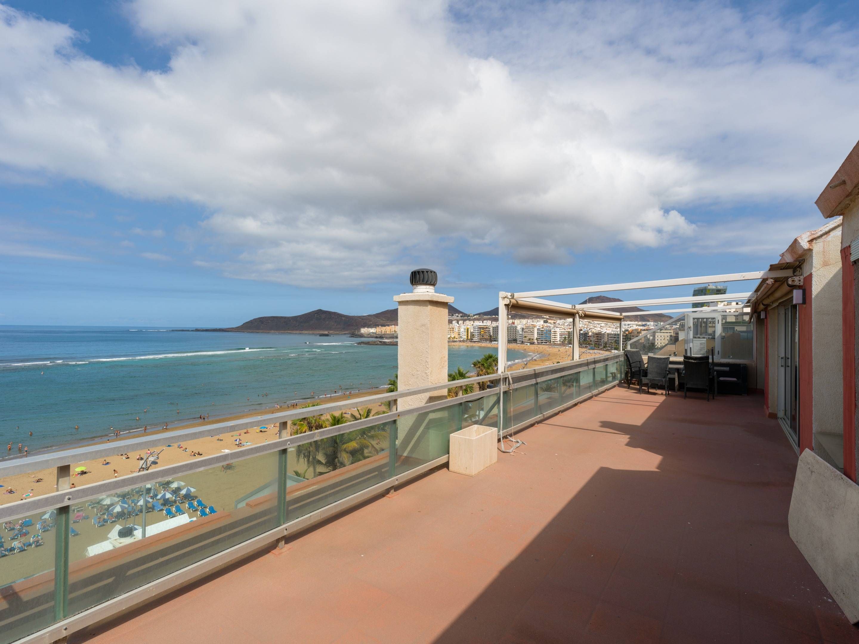 Terraza de Ático en venta en Las Palmas de Gran Canaria con Terraza, Trastero y Balcón