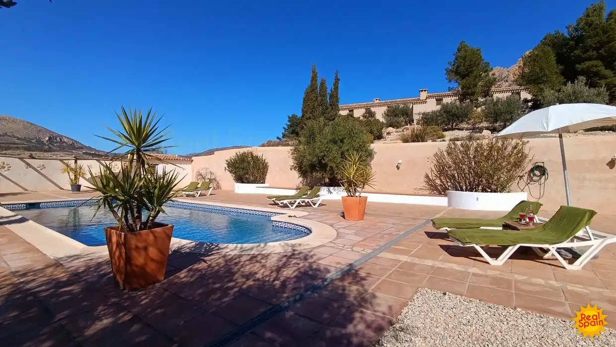Casa rústica con piscina en venta en Vélez-Blanco, imagen 3