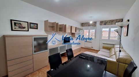 Foto 3 de Pis en venda a Calle Alcalde Blas Santa Cruz, Anguciana, La Rioja