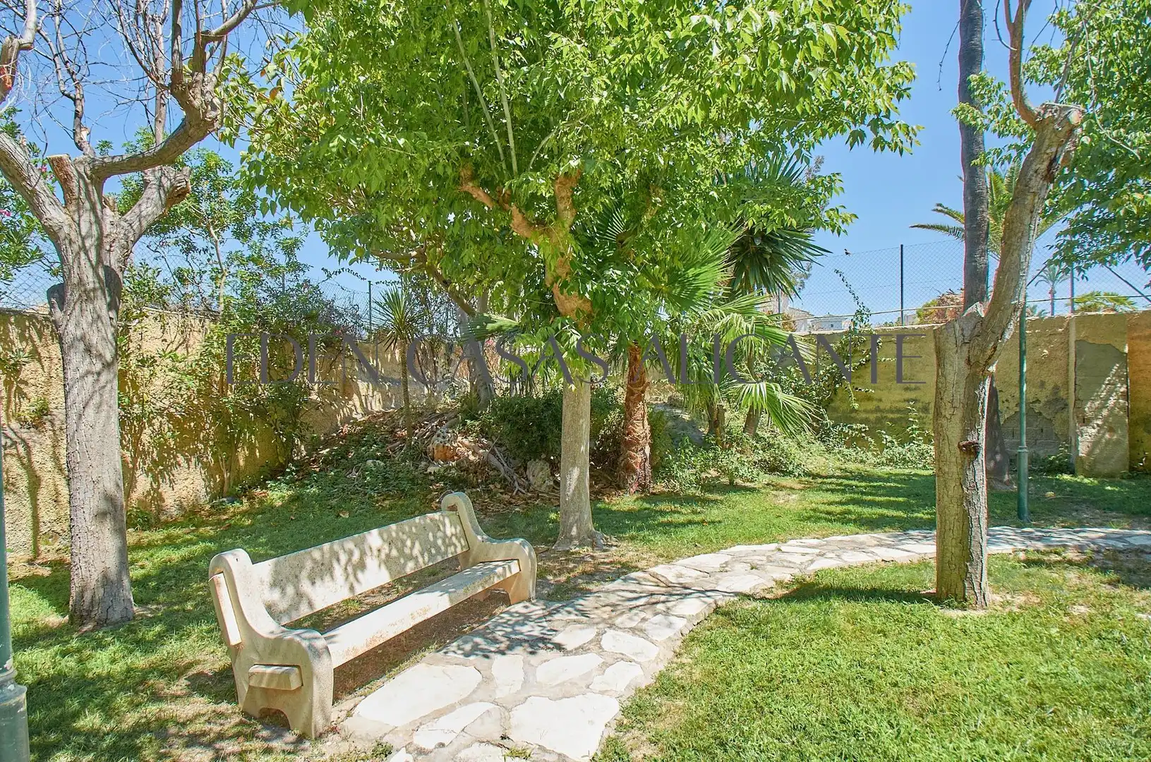 Garden of Flat for sale in El Campello  with Air Conditioner, Heating and Private garden