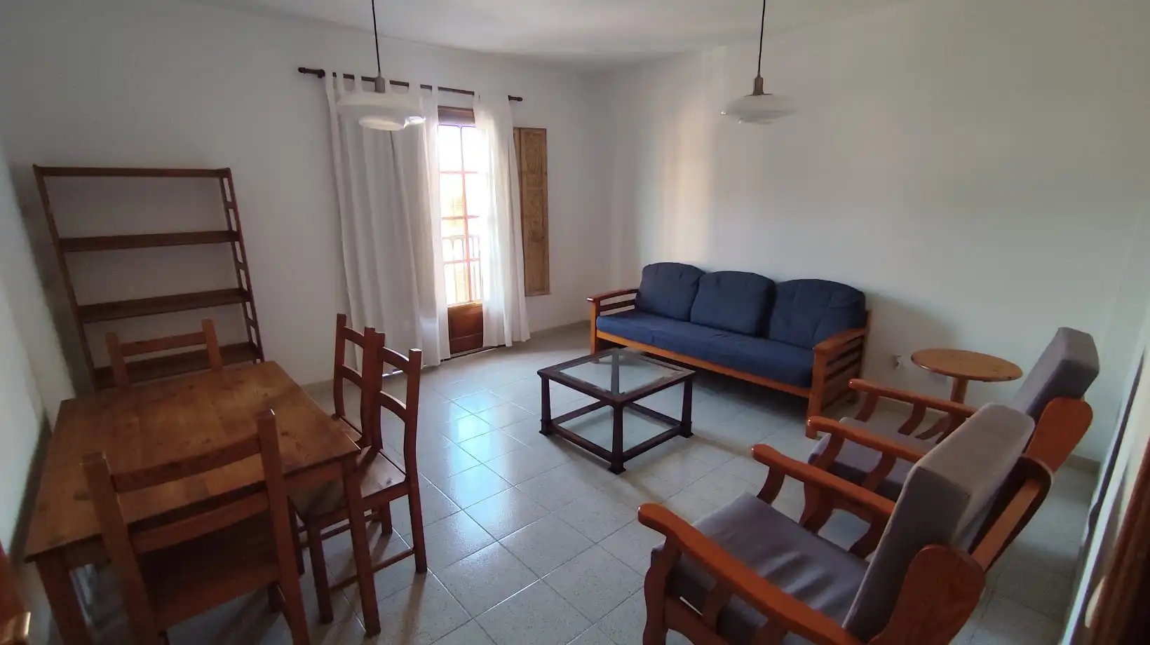 Sala de estar de Piso de alquiler en San Cristóbal de la Laguna con Amueblado, Horno y Lavadora